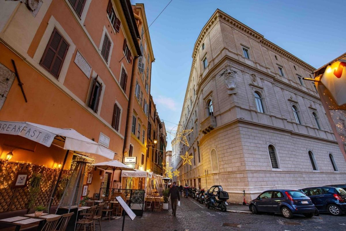 Apartment Dimora Florea - In The Heart Of Campo De' Fiori *